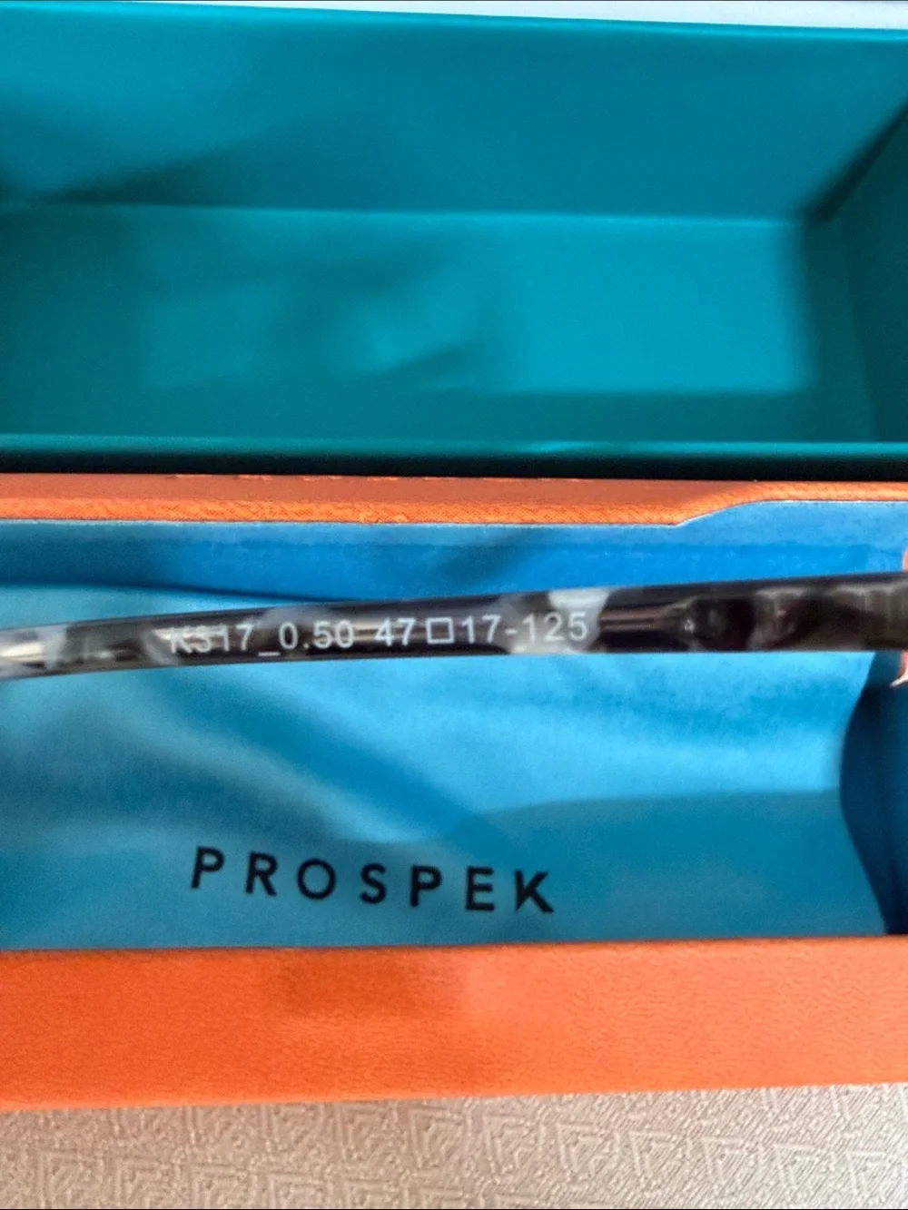 Prospek Blue light reading glasses